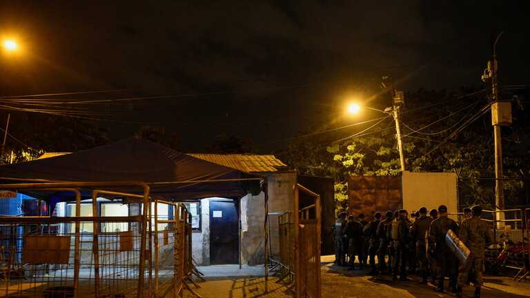 أعمال شغب في سجنين #بالاكوادور