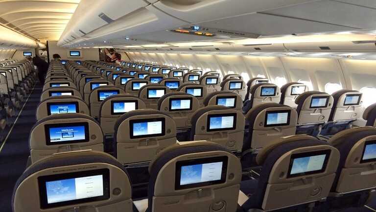 "السعة المقعدية" الكاملة للطائرات في الرحلات الداخلية