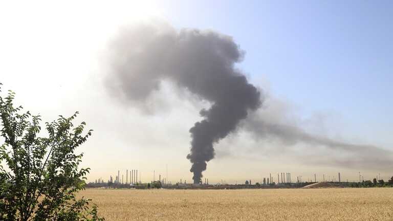 حريق في مصنع بتروكيماويات #بإيران