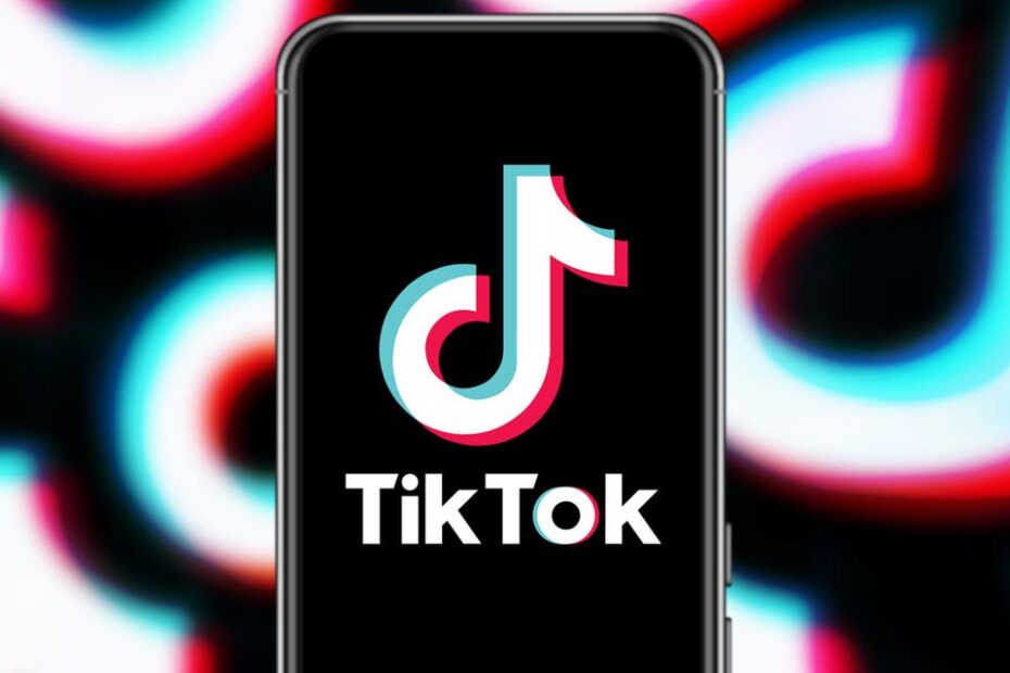 حظر تطبيق "#تيك_توك" على هواتف موظفي الحكومة ببلجيكا