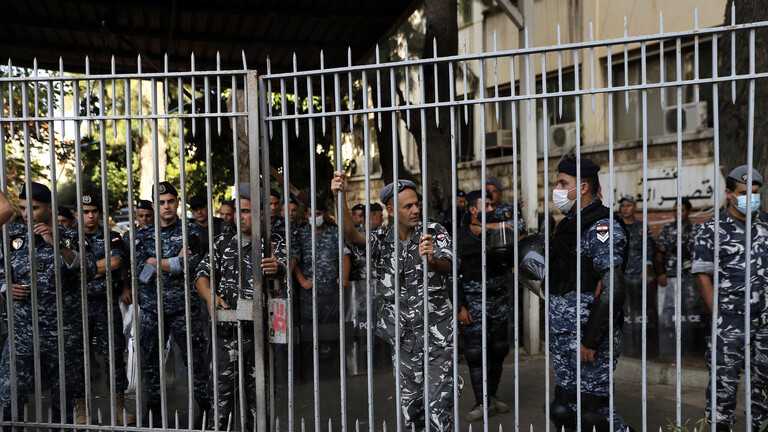 هروب أكثر من 30 موقوفا من نظارة قصر العدل في بيروت