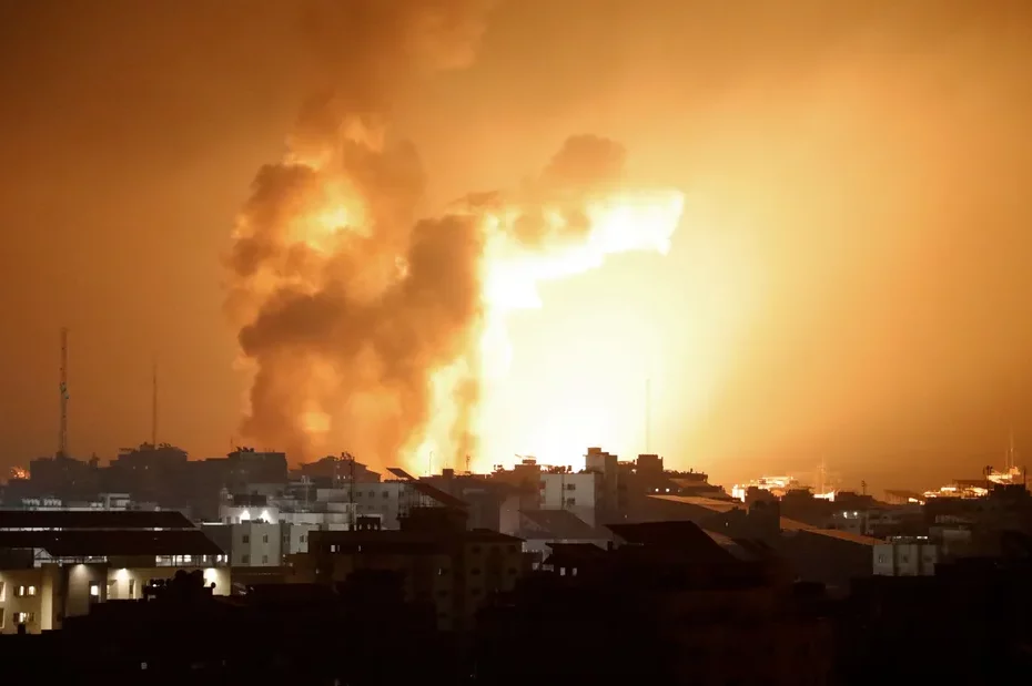 قصف إسرائيلي يوقع 12 قتيلا من عائلة واحدة في بيت حانون