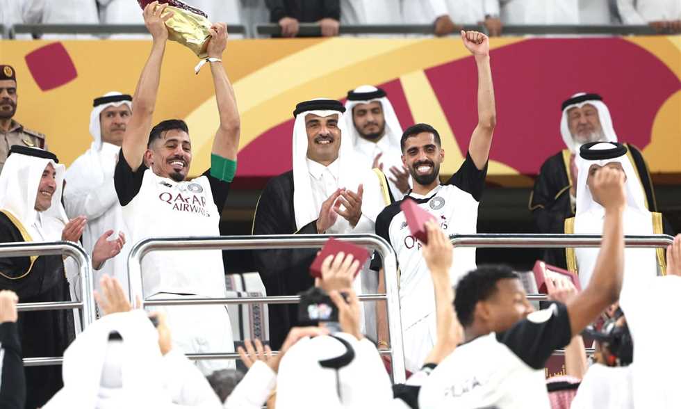 بونجاح يتوج مع السد بـ كأس أمير قطر