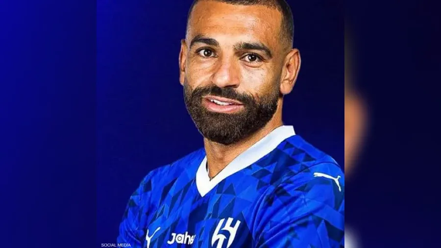 الصورة التي نشرها تركي آل شيخ لمحمد صلاح بقميص الهلال