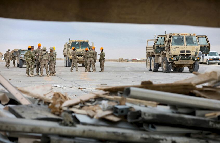 قاعدة عين الاسد