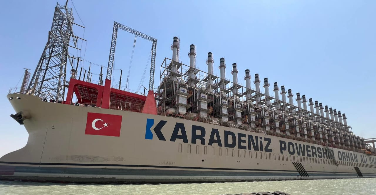 العراق يستقبل أطول سفينة في تاريخ ميناء خور الزبير