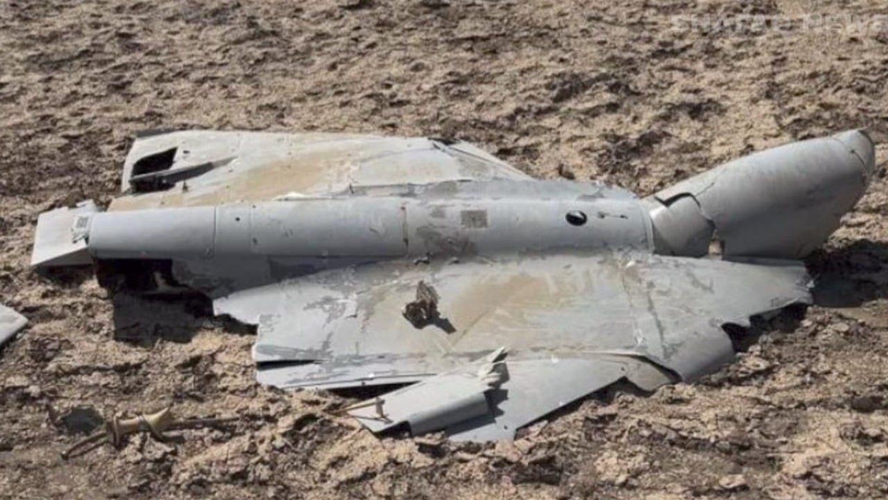 طائرة مسيرة بالقرب من حقل مجنون شمال البصرة