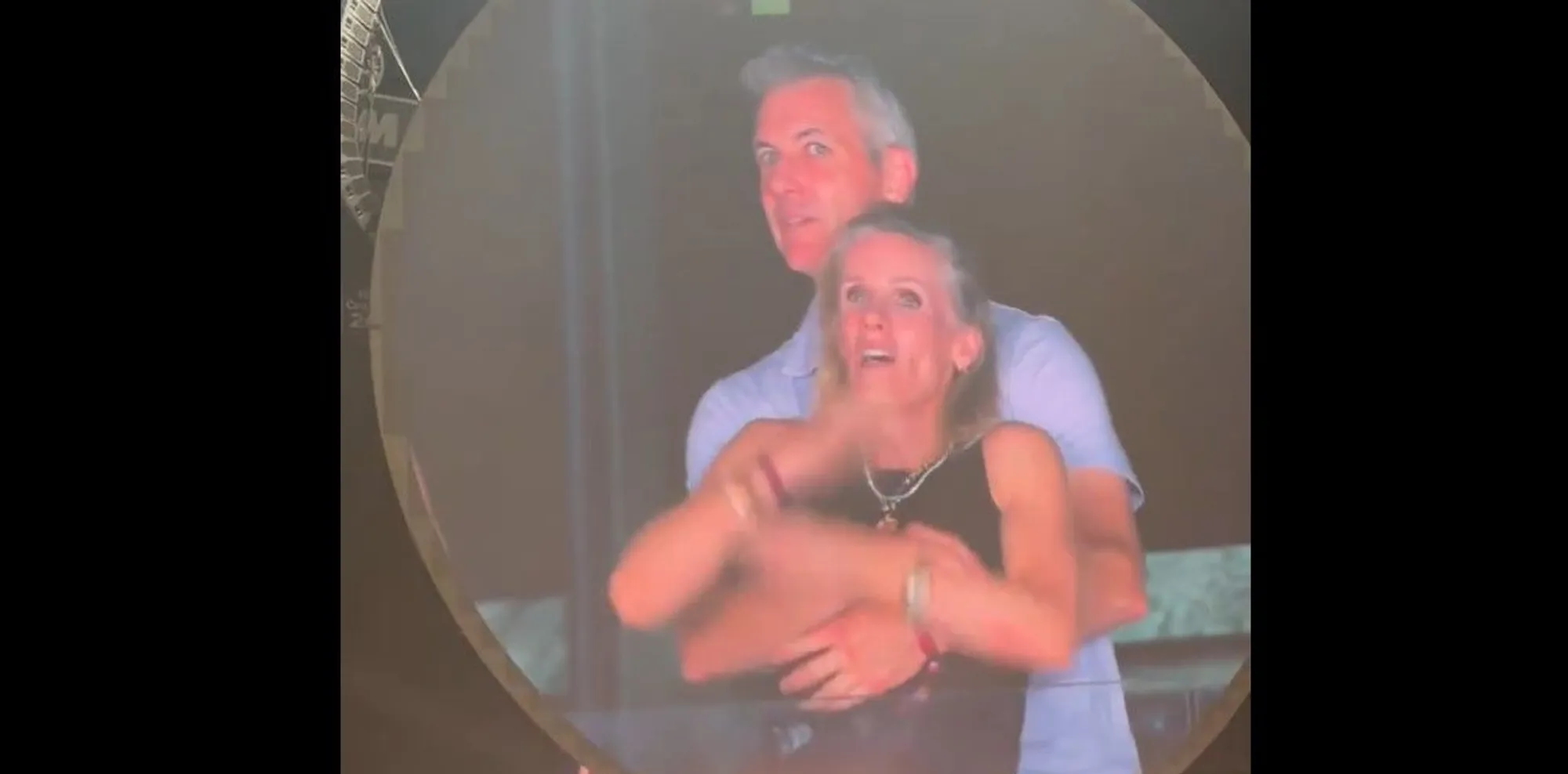 فضيحة حفل كولدبلاي.. السيدة "الخائنة" تخرج عن صمتها لأول مرة